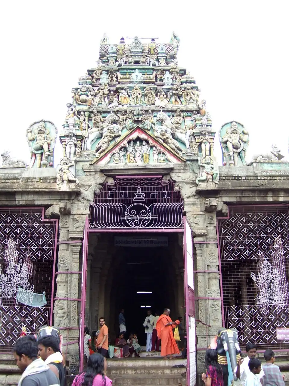Kutralanathar Temple, Courtallam