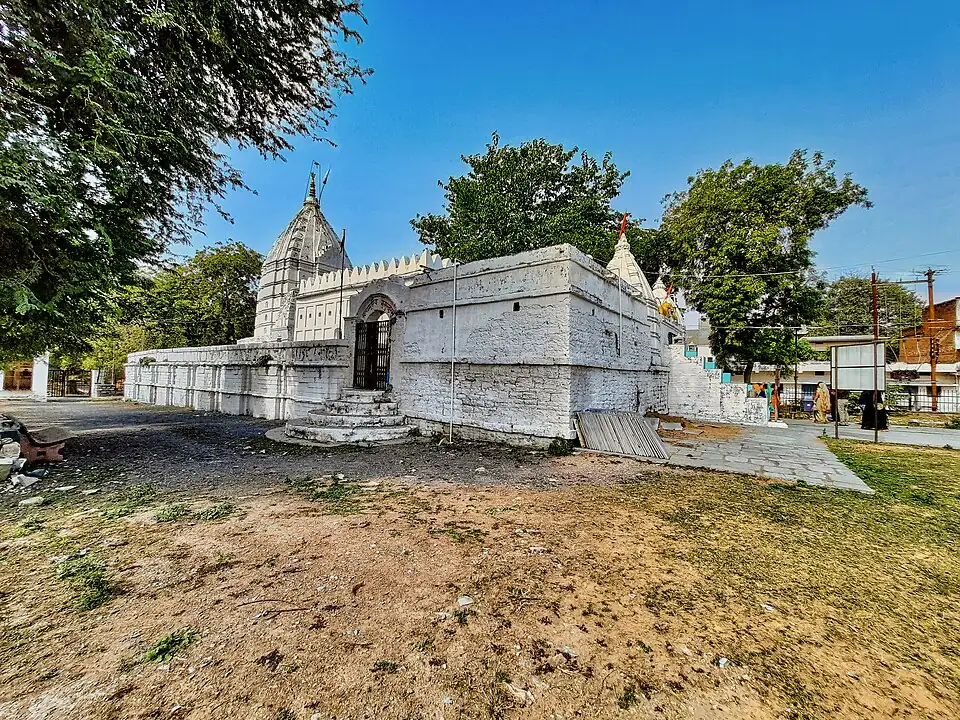 Lakshmaneshwar Temple, Kharod