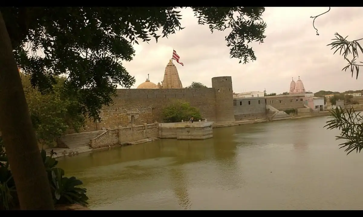 Narayan Sarovar, Kutch