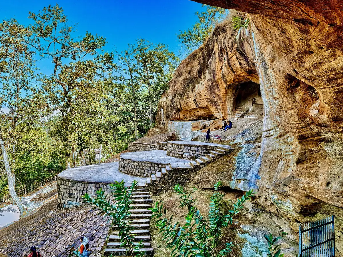 Sitabengra and Jogimara Caves, Ramgarh