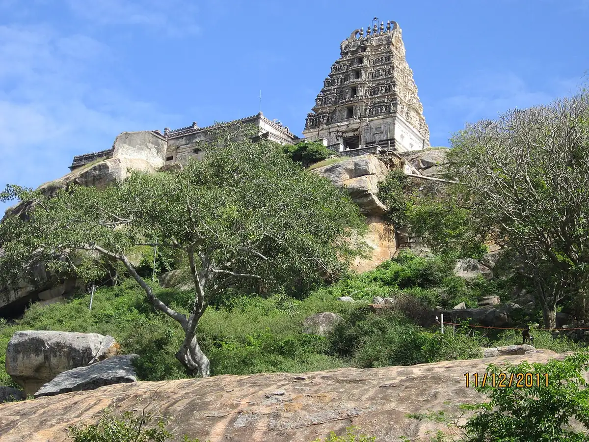 Yoga Narasimha Temple, Melukote